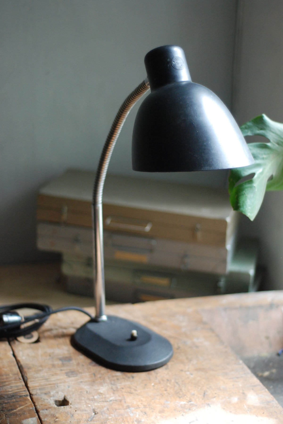 lampen485schreibtischampenoltaluxdesklampbakelite193007 — Fiat